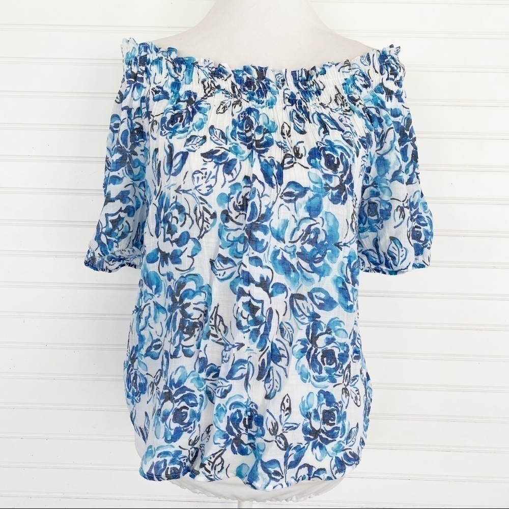 Counterparts floral blouse Size Medium